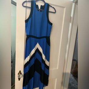 Beautiful sleeveless pleated dress - SOLD!!!